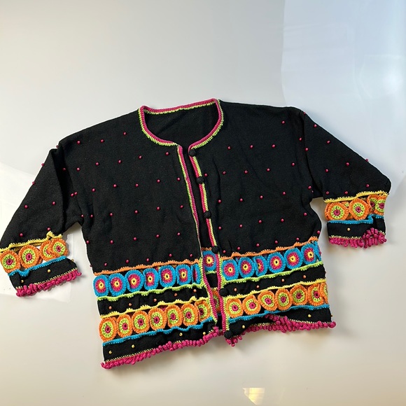 Sweaters - Multi-Colored Cropped Cardigan Y12-11